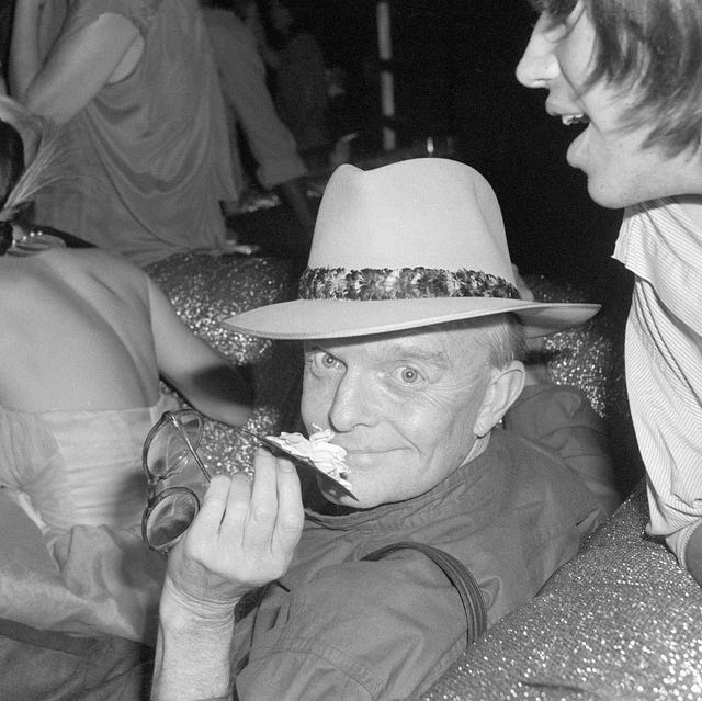 Truman Capote y Marella Agnelli: Iconos de la Cultura y la Elegancia