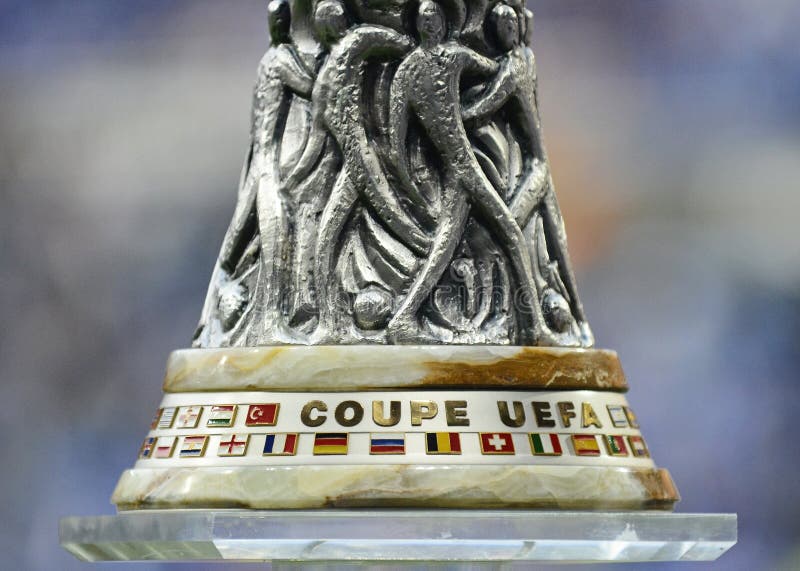 Trofeos UEL: historia y significado de la copa de la Europa League